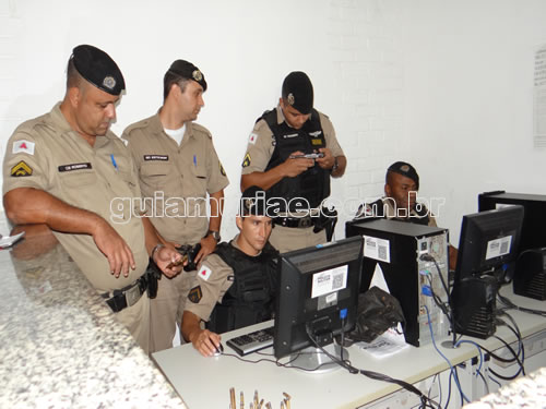 Polícia Militar apreende menor e arma de fogo no bairro Aeroporto