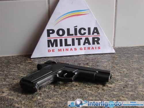 Arma de brinquedo apreendida no São Francisco