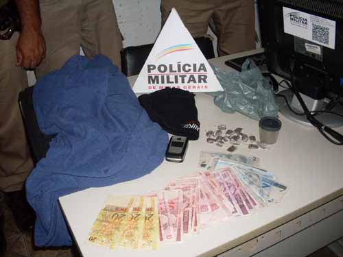 Assalto em Caixa Aqui no Bairro São Pedro em Muriaé