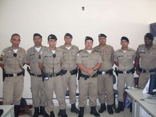 Policiais que participaram da operação