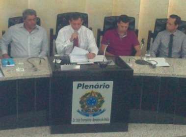 Sargento Joel presidiu primeira sessão ordinária da Câmara Municipal de Muriaé