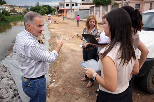 Obras contra enchentes em Muriaé