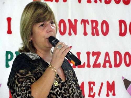Secretária Municipal de Educação, Cristina Navarro