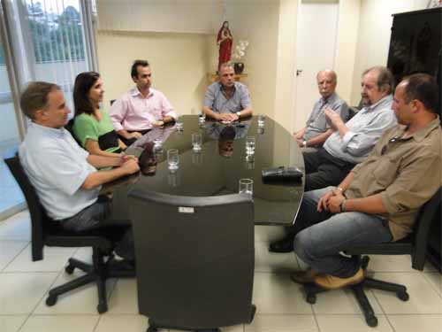 Escola de Paisagismo e Jardinagem no Horto Florestal de Muriaé