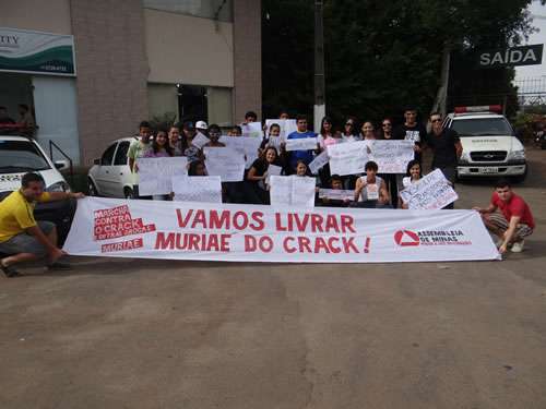 Marcha em Muriaé contra as drogas