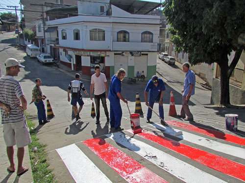 Revitalização e organização do trânsito na região do Safira, Cerâmica e Planalto em Muriaé