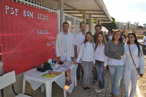 Secretaria de Saúde de Muriaé realiza ações no bairro Santana e mutirão em Bom Jesus da Cachoeira