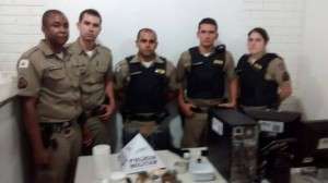 Equipe policial que participou da apreensão