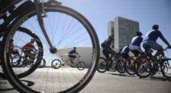 Ciclista atropelado em calçada em Muriaé será indenizado em R$ 8 mil