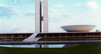 PM evita ato terrorista com caminhão dos Bombeiros em Brasília