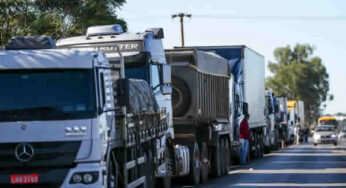 STF derruba dispositivos relativos a jornada e descanso de caminhoneiros